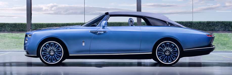 Rolls-Royce drives up car luxury with 'Boat Tail