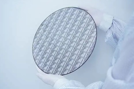 Infineon advances on 300-millimeter GaN manufacturing roadmap as leading integrated device manufacturer.
