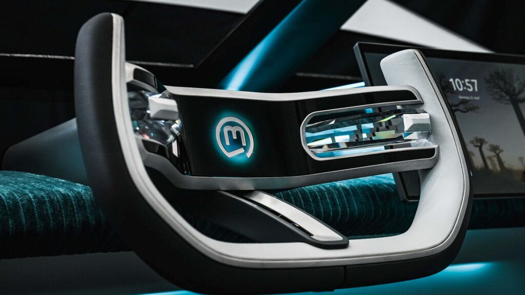 The steering wheel ECU architecture depends on each customer’s electrical and electronic setup.