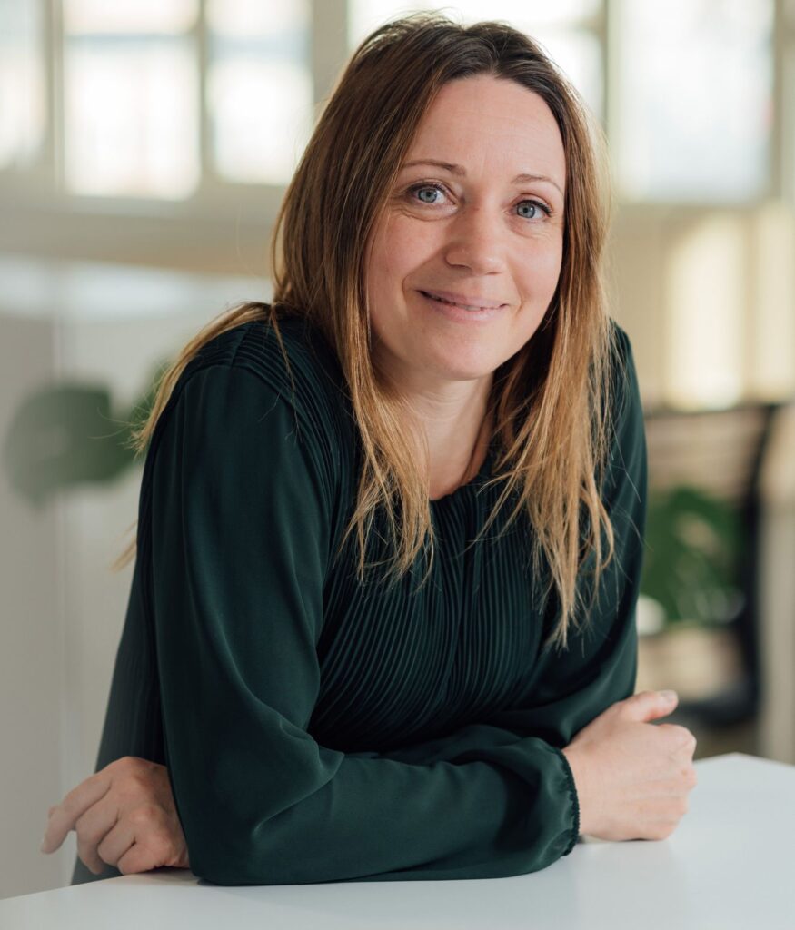 Nancy Zilly, Application Development Manager Automotive Market at DOMO.